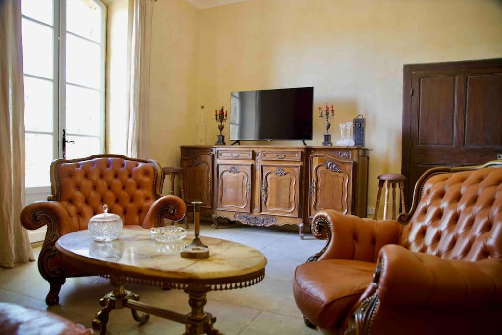 Chambres D'Hotes B&B - Chateau De Sienne Proche Avignon Orange Piscine Riviere Chusclan Екстер'єр фото